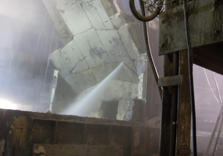 High pressure cutting technique ‒ hydro-cutting